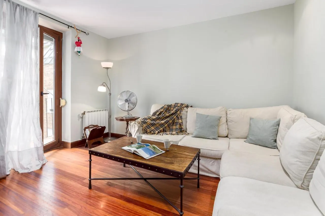 Bergara - Local Rentss Apartment San Sebastian Spain